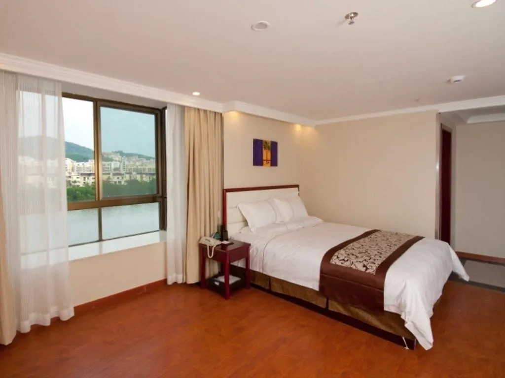 Greentree Inn Sanya Bar Street Linchunhe Road Business Hotel