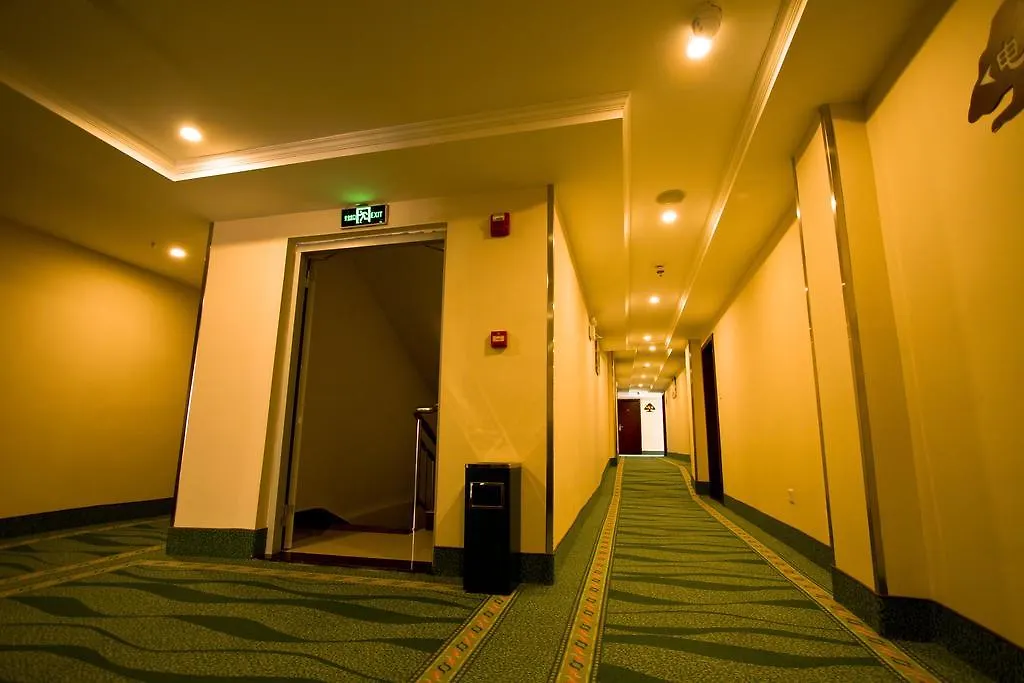 Greentree Inn Sanya Bar Street Linchunhe Road Business Hotel