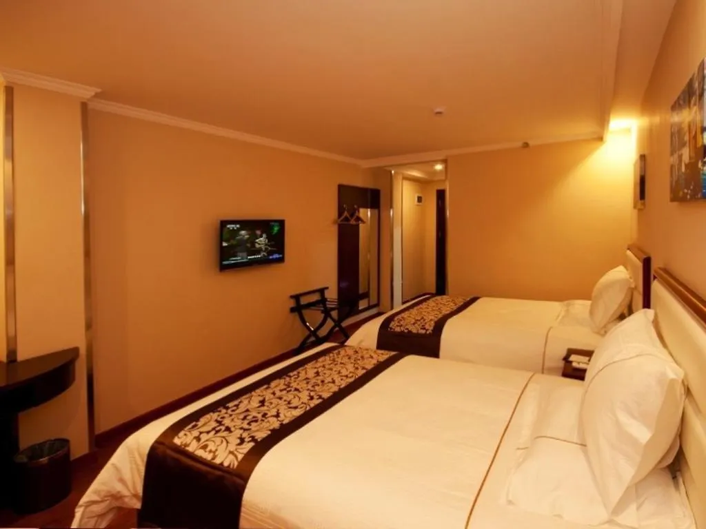 Greentree Inn Sanya Bar Street Linchunhe Road Business Hotel