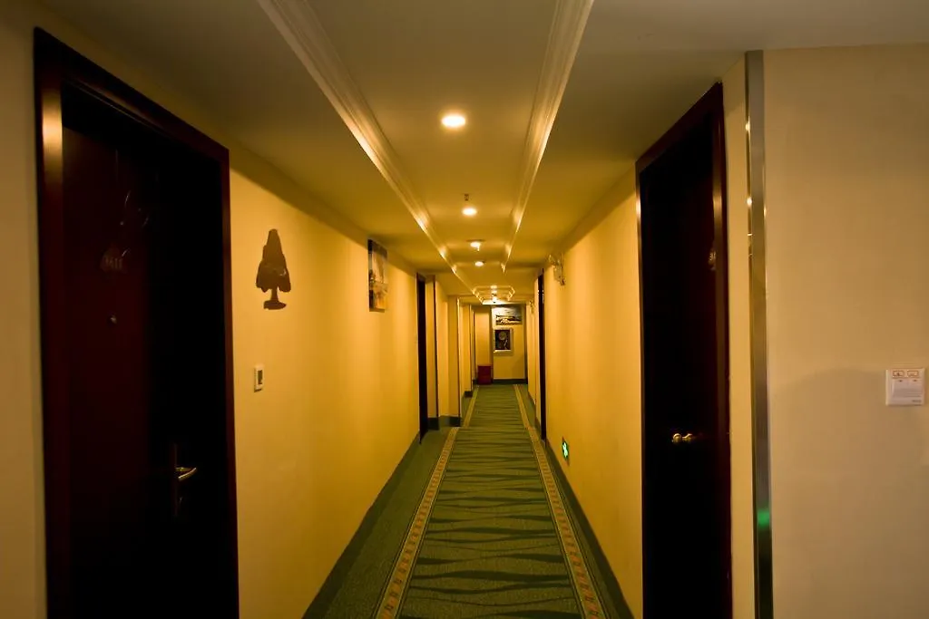 Greentree Inn Sanya Bar Street Linchunhe Road Business Hotel
